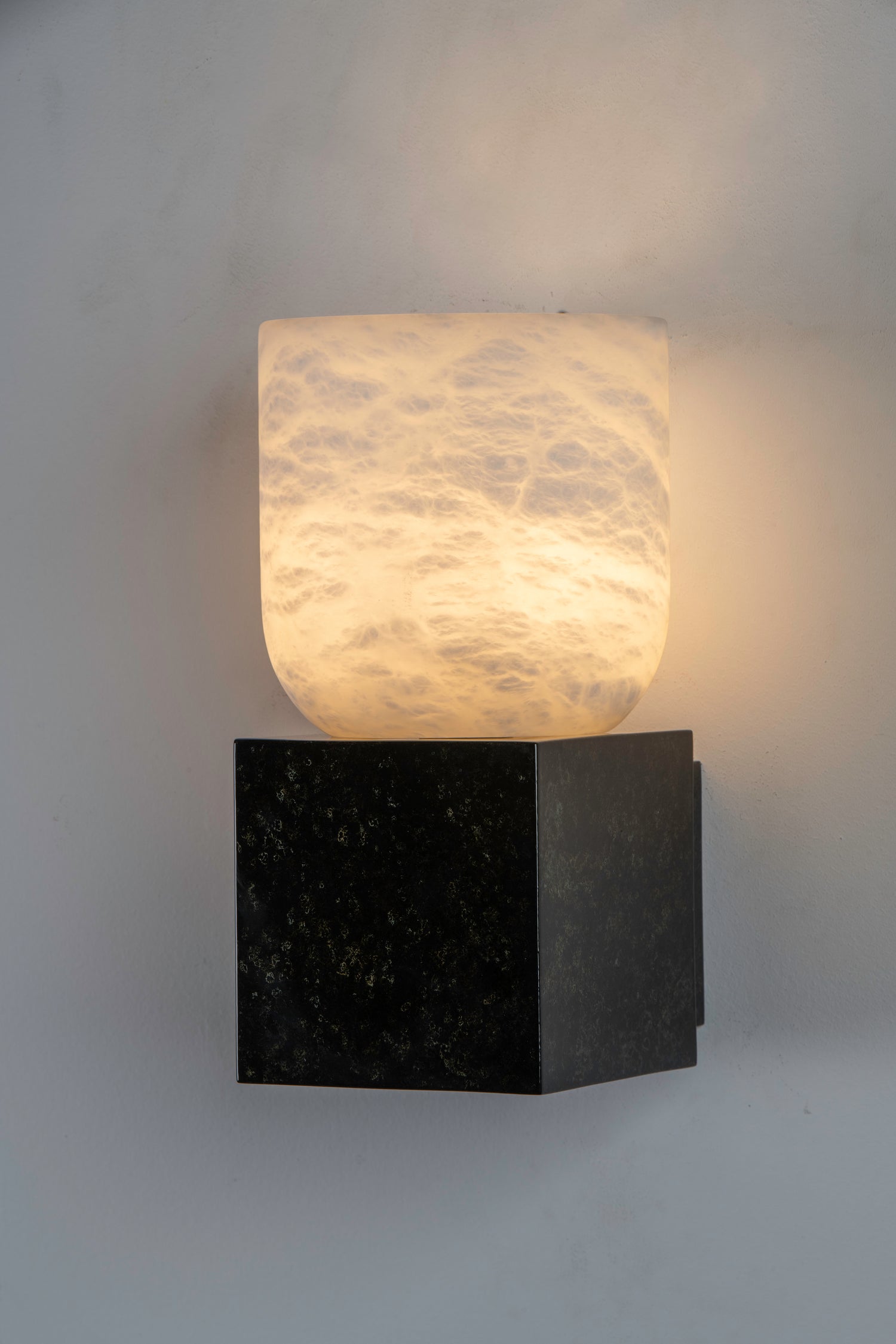 Dina Large Wall Light