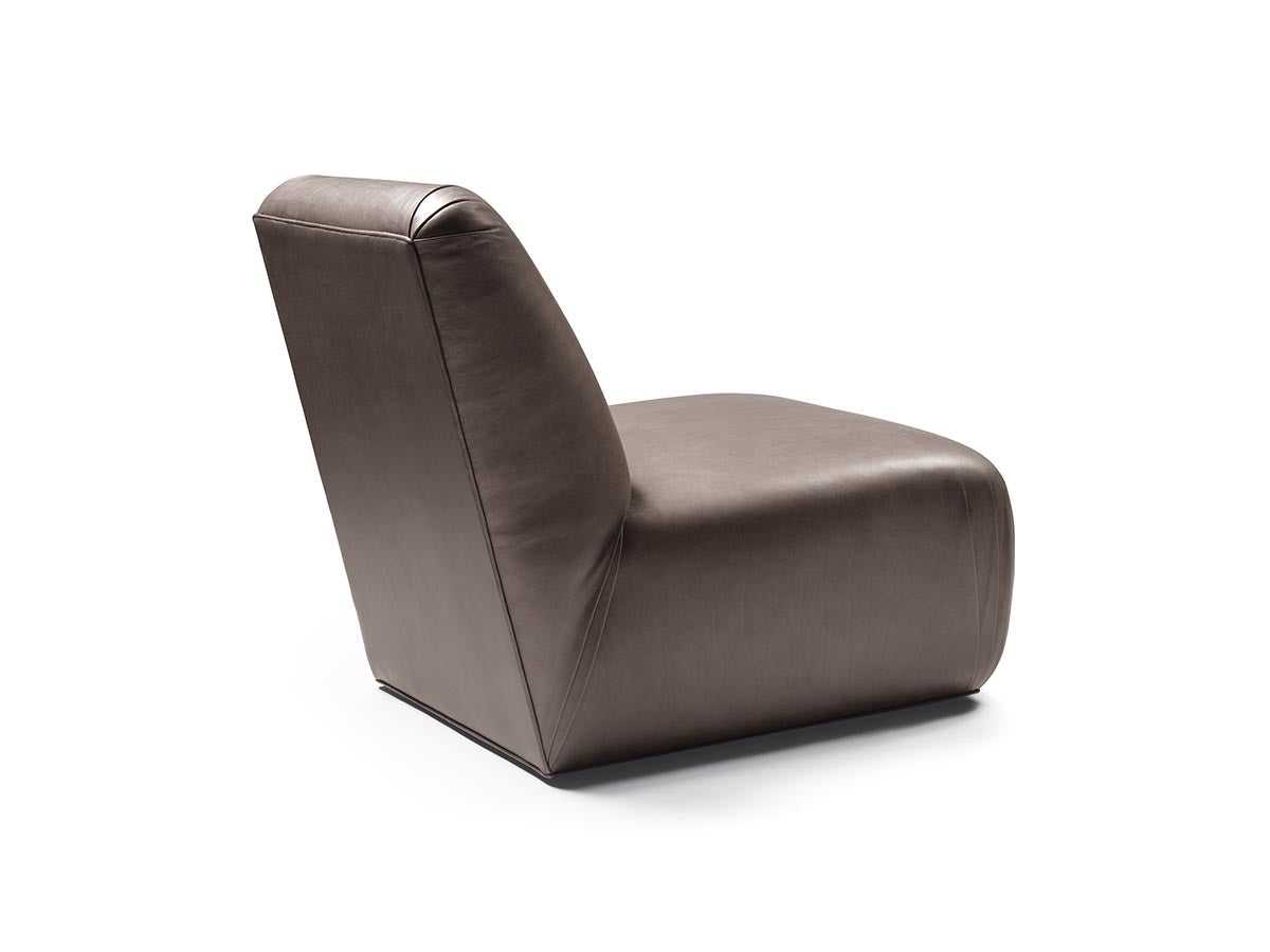 Egel Pleated Lounge Chair