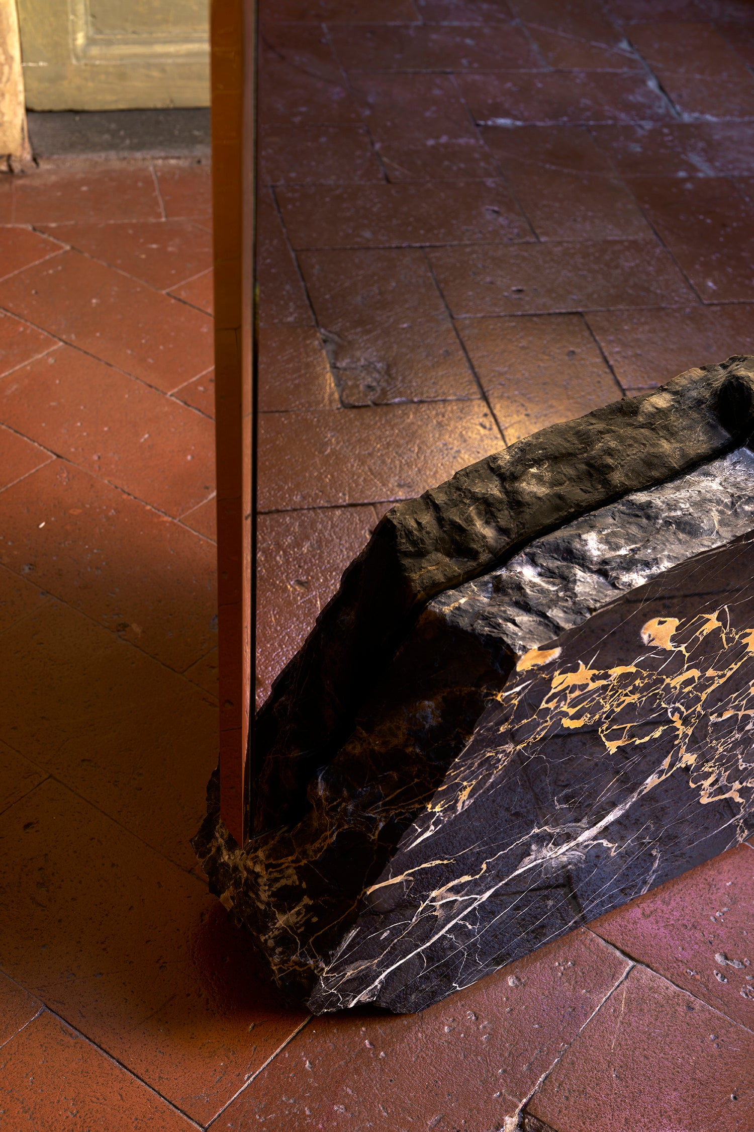 Lunae Portoro Marble