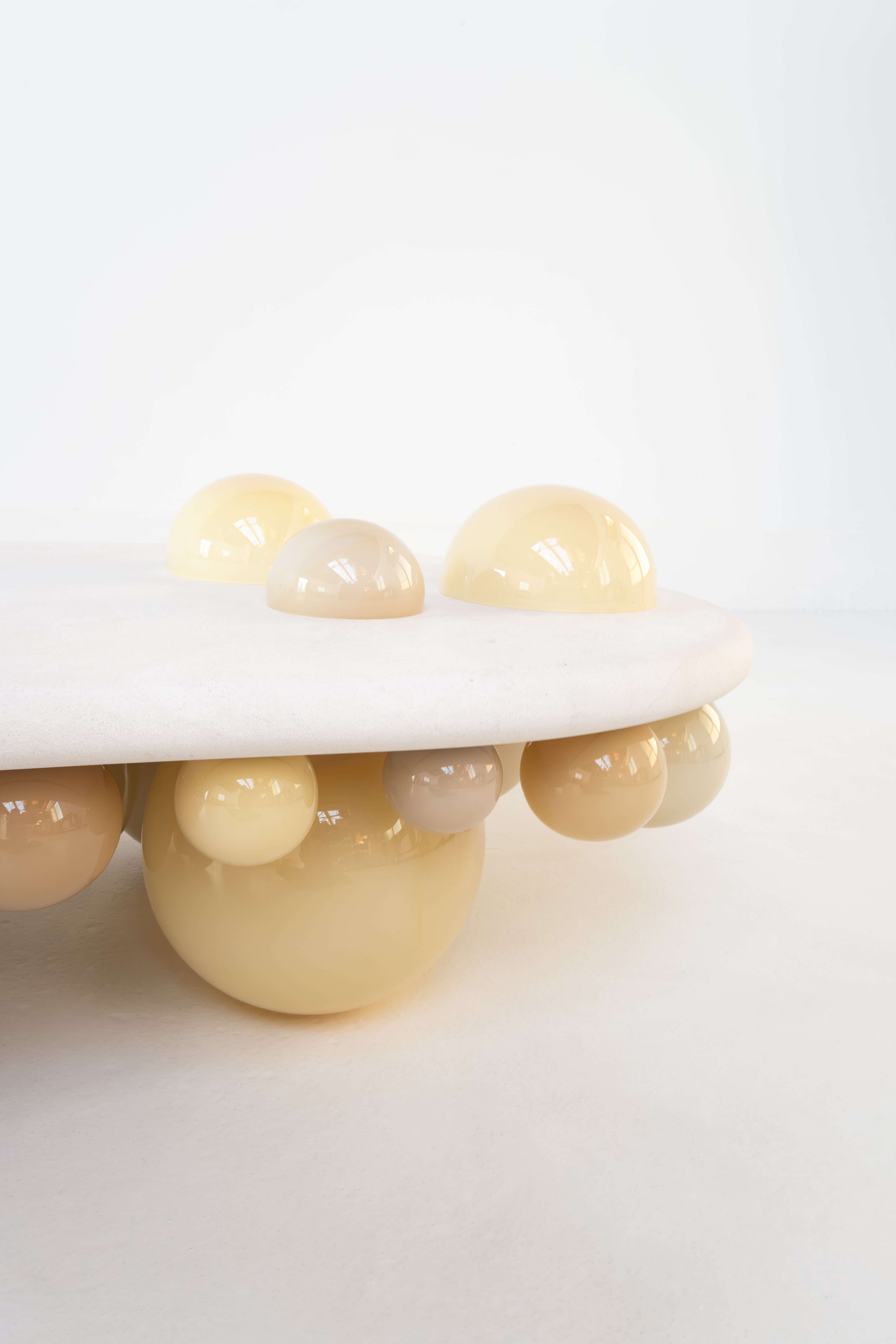 Bubble Table