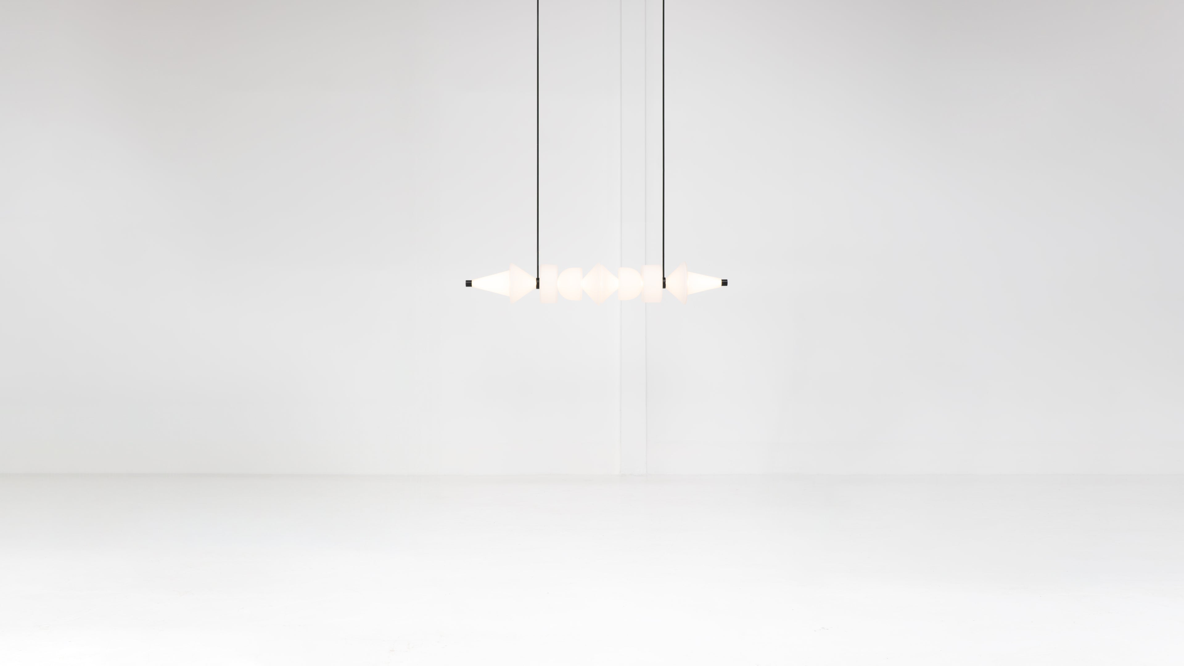 Sonde H10 Chandelier - Opal White
