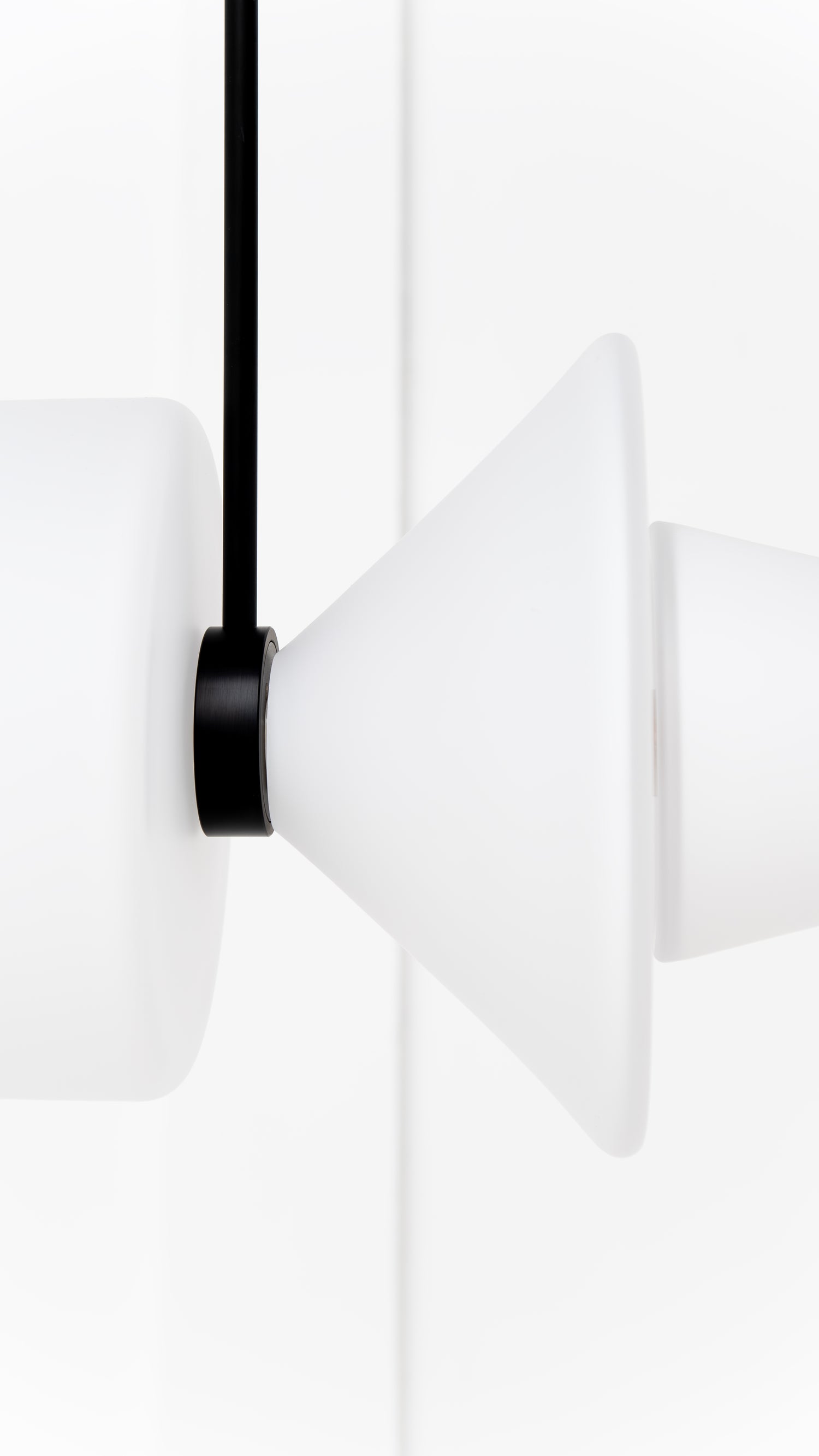 Sonde H10 Chandelier - Opal White