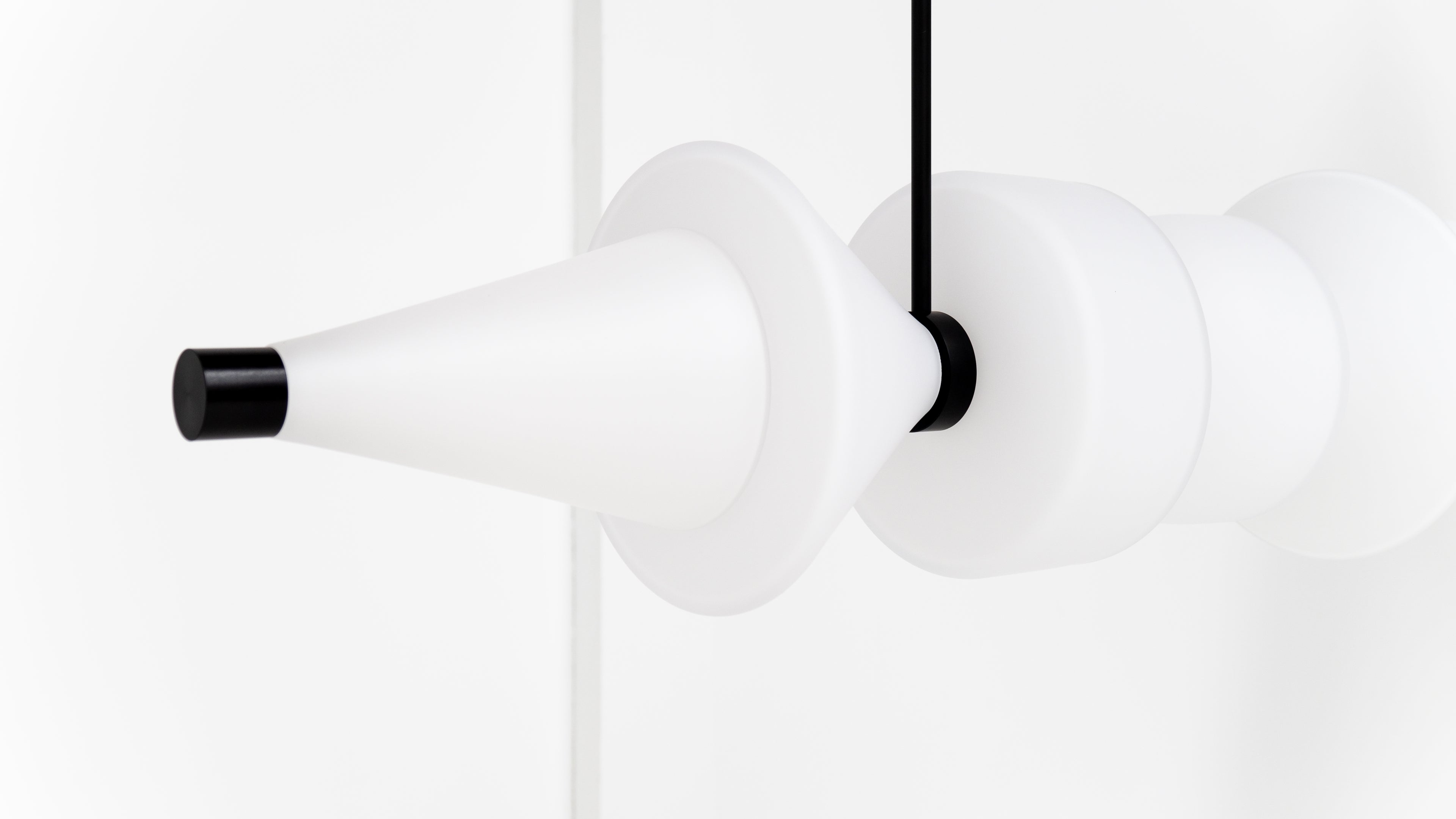 Sonde H10 Chandelier - Opal White