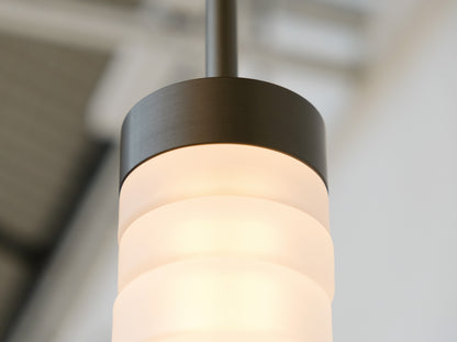 Galet V60 Pendant Satin