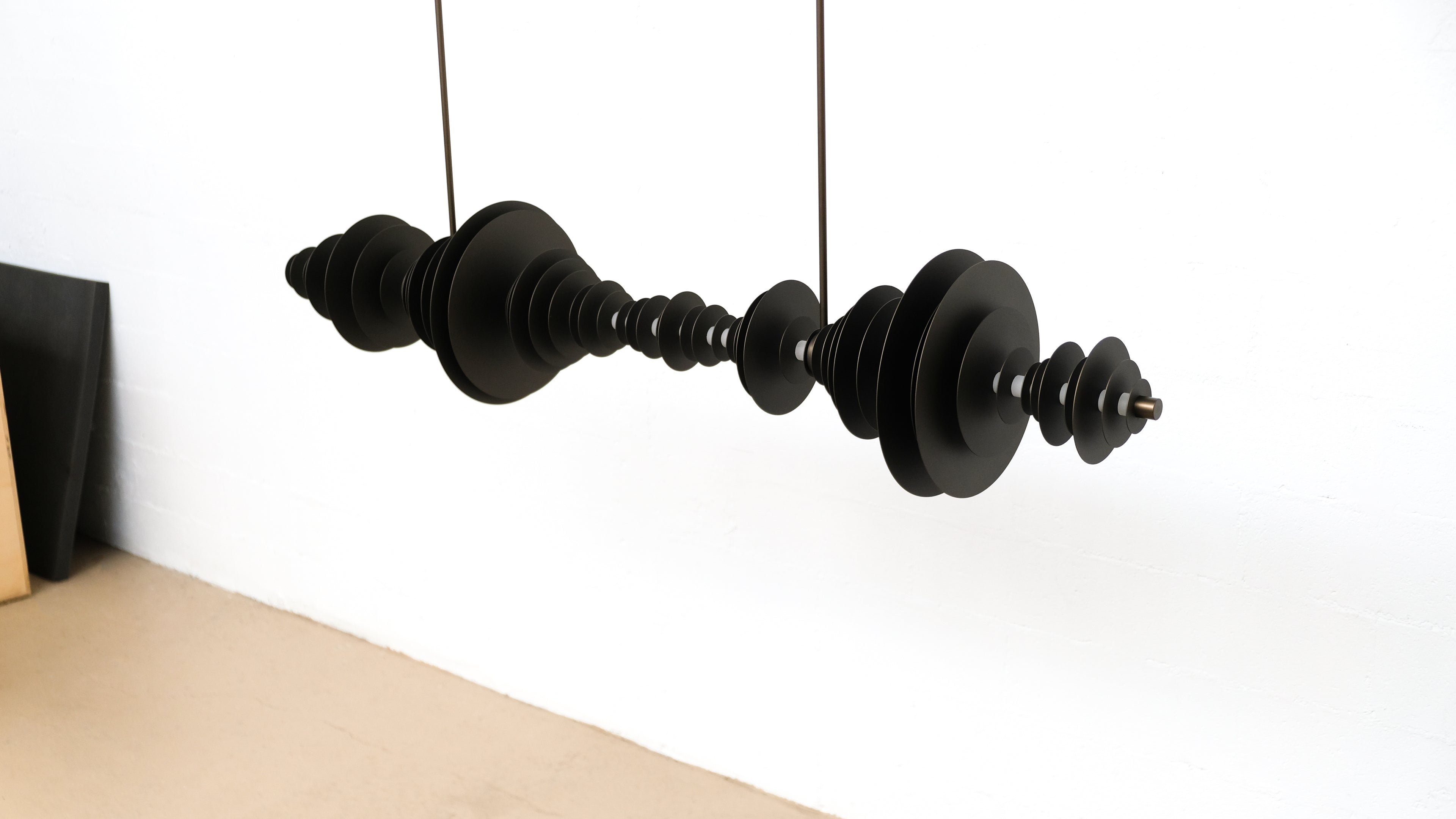 Gravity Metal Chandelier Black