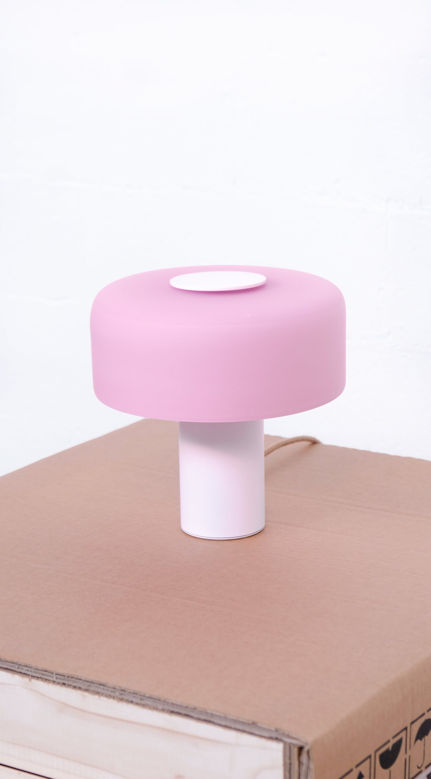 Gamma S Table Lamp