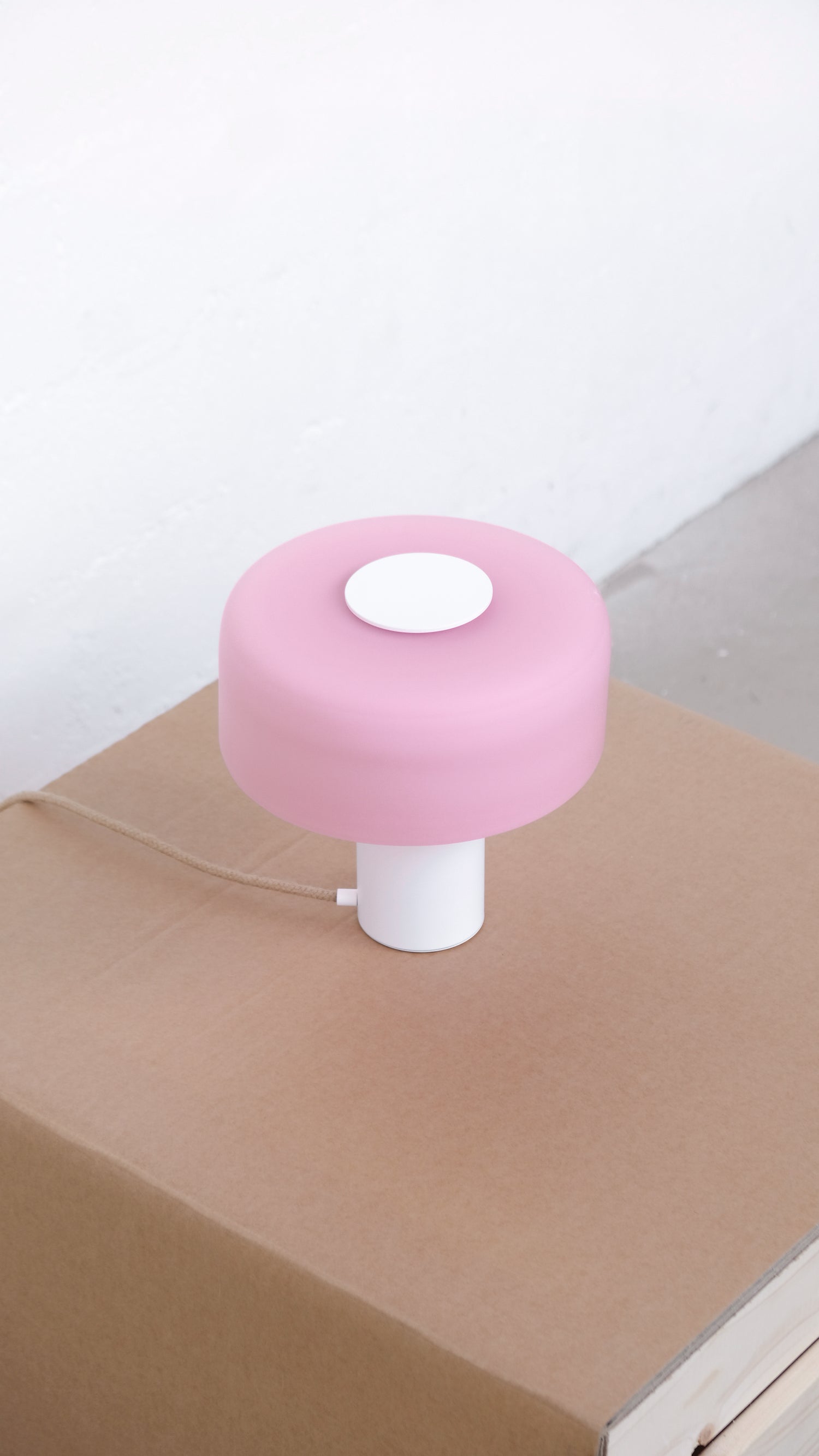 Gamma S Table Lamp