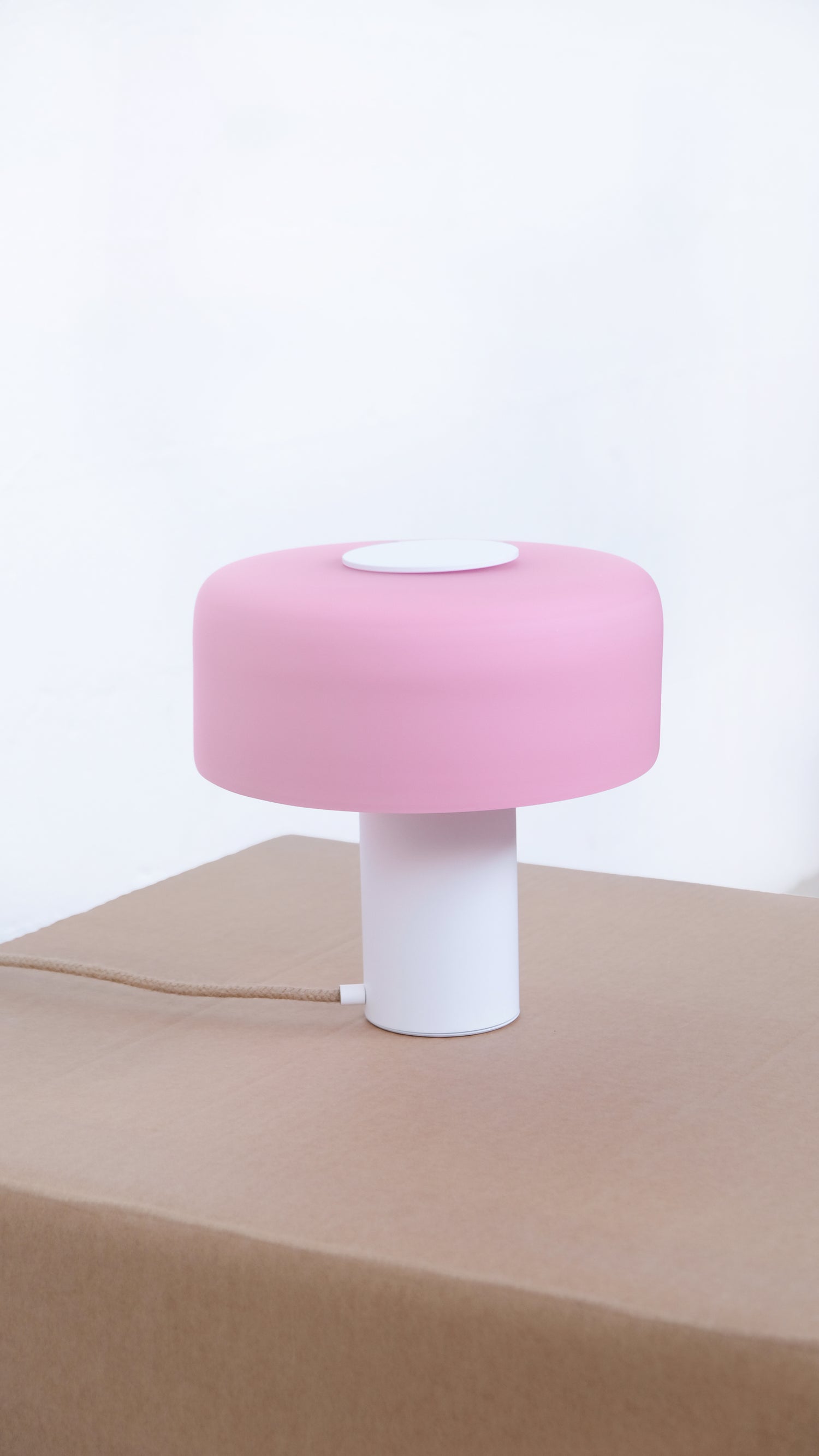 Gamma S Table Lamp