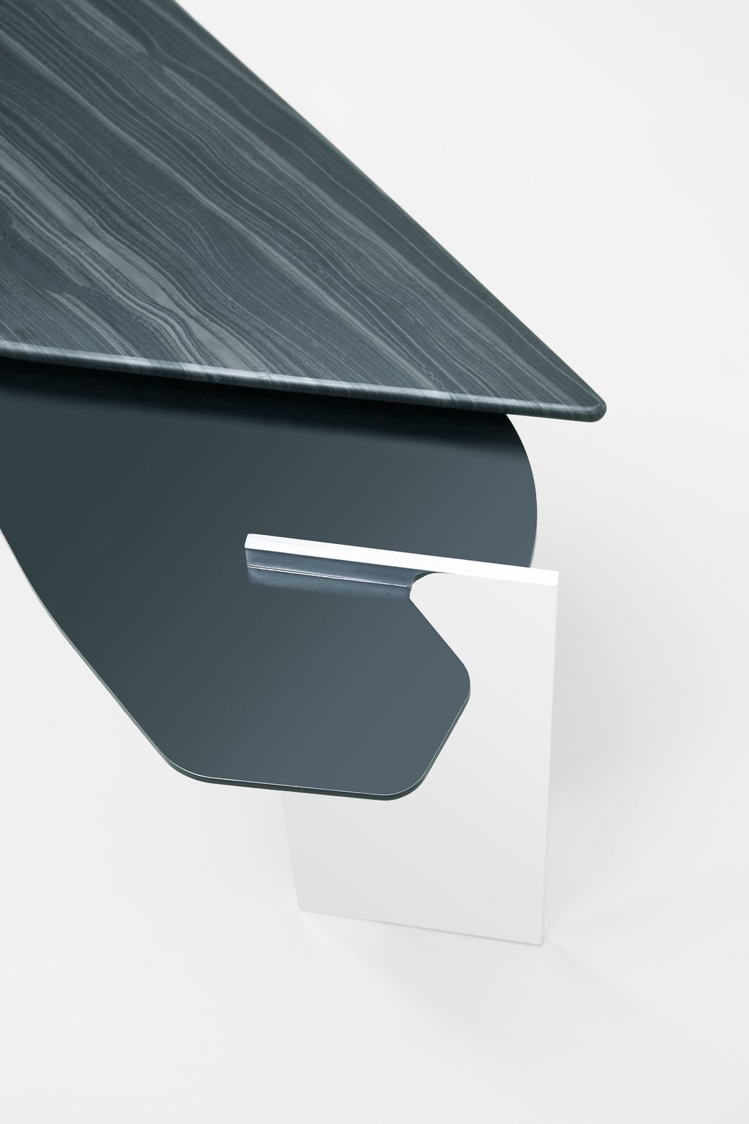Overlay Bench