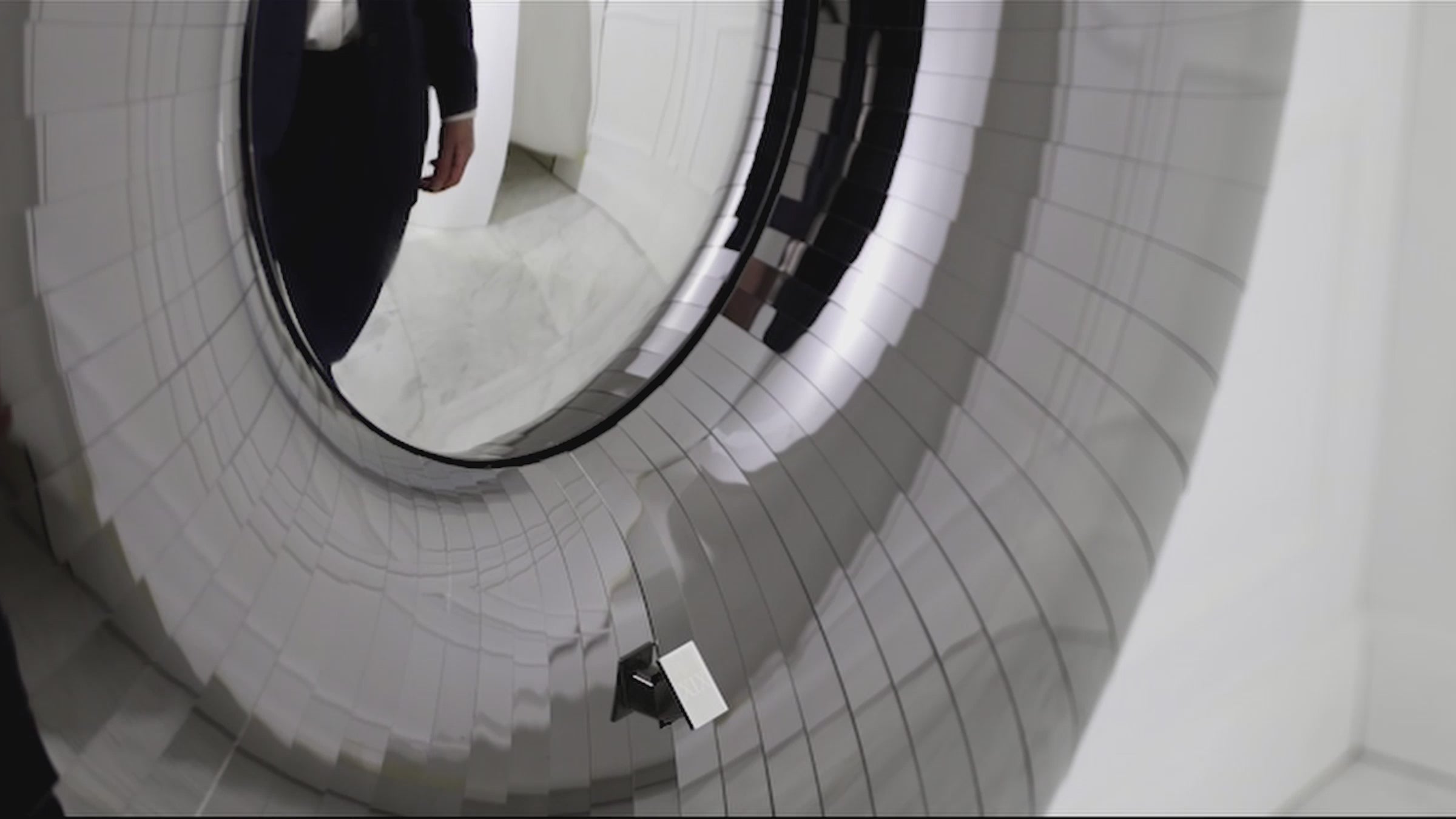 Urchin Cabinet Black