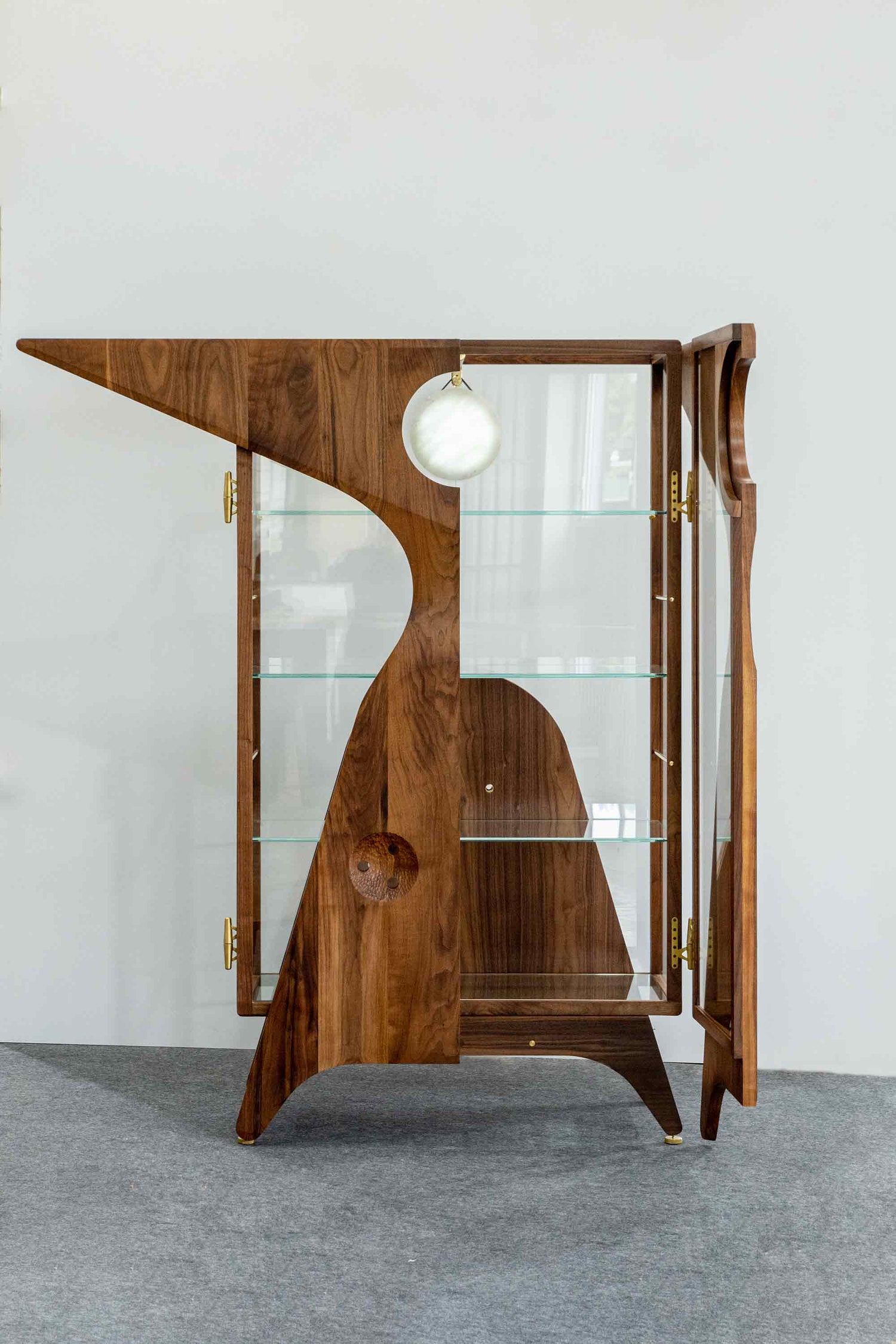 Miss Expanding Universe